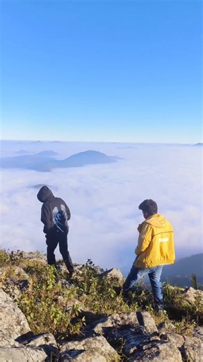 Araku Traveller | Vanjangi 💚 #vanjangi🔥❤️ #arakutraveller #andhrapradesh #araku #paderu #andhrapradesh #vanjangihillcloud🌨🌨 #vanjangi🔥❤️ #vanjangihills⛰️... | Instagram