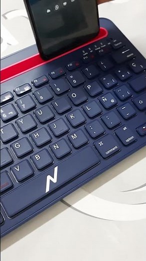 Teclado Inalámbrico Recargable Conexión Dual Usb Nkb-q70