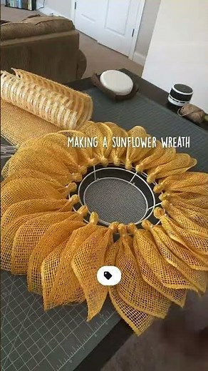 Making a Sunflower Wreath - Burlap Mesh