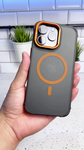 Who is up for a orange kickstand iPhone case 😍😍#iphone15promaxcase #iphone14promaxcase #iphone15case #caseviral #iphonecase #iphonecasechallenge #iphonerefresh #creatorsearchinsights #classiciphonecase