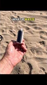 What an E Waste! 🚭 #metaldetecting #beachmetaldetecting #ewaste #vapelife #vapedisposable