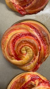 Raspberry & Cream Cruffins | In the Bakery