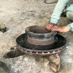 56K views · 925 reactions | Proses Perbaikan Piringan Cakram Truck Yang Pecah | All Proses | Facebook