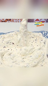 8.2K views · 77 reactions | Wonderful flake filling . note the ingredients  . 200G HEAVY CREAM 395G CONDENSED MILK 1 GEMA 3 TABLESPOONS OF POWDERED MILK 300ML WHIPPED CREAM 250G CHOPPED CHOCOLATE | Good Cooking Family | Facebook