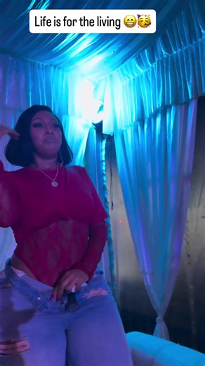 amber ray (@amber_ray0)’s videos with original sound - amber ray