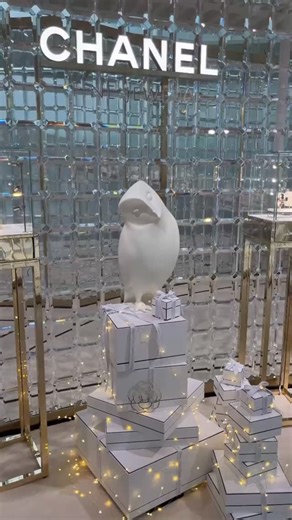 marie claire japon | シャネルのウォッチ＆ジュエリーのポップアップイベント「DREAM CHASER（ドリーム チェイサー）」が、11月23日（日）～11月30日（日）まで、原宿の「6142」で開催する。 「DREAM CHASER」 会期：2025年11月23日（日）～11月30日（日）... | Instagram