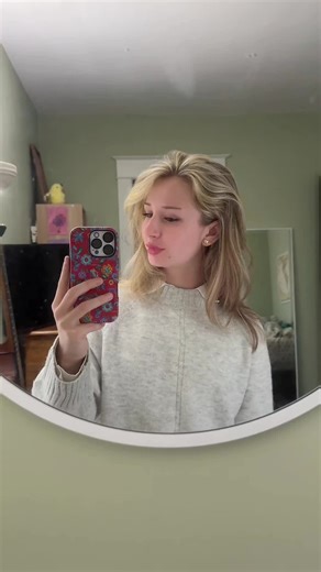 How to Use a Hair Brush Effectively