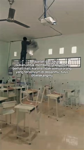 SERVICE/CUCI AC Rp. 60.000 More info : =>WA : wa.me//6281326280694 => kontak kami => buat jadwal => kami datang ke rumah/kantor Anda MONGGO DI SAVE ATAU DI SCREENSHOT. Siapa tau lain waktu Anda membutuhkan Jasa Kami. @serviceacsolo.putrateknik dapat mengerjakan pekerjaan yang berhubungan dengan AC, antara lain : => Service/Cuci AC => Penjualan & Pemasangan AC unit baru & second => Bongkar - Pasang AC => Tukar - Tambah AC => Ganti Sparepart => Isi/tambah Freon DLL Dengan : => Tim Profresional => 