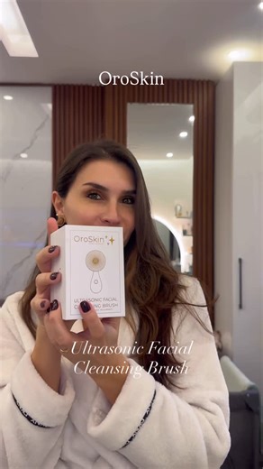 Jessika Bitar Khairallah | Starting my mornings the @oroskin.co way : smooth skin, fresh glow, and zero effort! First I used the hair trimmer for. It’s small,... | Instagram