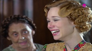 1.4M views · 100K reactions | Márcia vende o salão de beleza e dá todo o dinheiro para Ana Francisca iniciar sua produção de bombons  Emocionada, Aninha agradece o gesto da prima e se anima com a nova empreitada 梁 #ChocolateComPimentaNoVIVA | gshow | Facebook