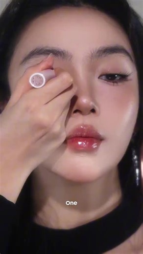 Create Your Own DIY Palette with This Simple Hack