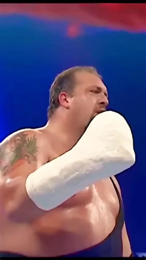 Big Show vs. Triple H_ WWE New Year_s Revolution 2006
