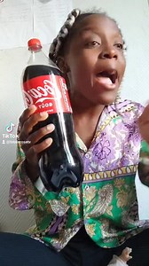 1.1M views · 33K reactions | Lorsque ton enfant vomit simplement sans faire de fièvre ni de diarrhée fais ceci. S'il vomit + fièvre+ diarrhée donne lui de l'eau et va à l'hôpital voir un pédiatre. Après avoir fait cette astuce 2 h après il doit avoir arrêter de vomir s'il continue va à l'hôpital. | Tata Larose TV | Facebook