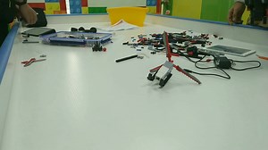 【vlog 】乐高EV3搭建 ——第三代机器人 RSTORM