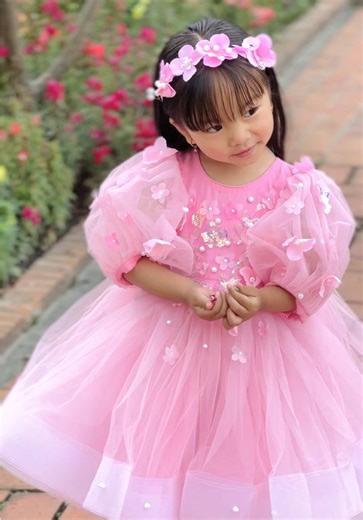 Happy 3rd birthday to my precious little girl 🎉💖 Three years of laughter, love, and magical moments that fill my heart every single day. Watching you grow has been my greatest blessing😇. You are my sunshine, my happiness, and my everything. 🌸✨ May your world always be as bright and beautiful as your smile. I love you more than words can ever express. 💕🎂 #HappyBirthday #MyLittlePrincess #3YearsOfLove @Ayleen_grg🌙 @Roshni Gurung @Kusu Gurung @yam Gurung