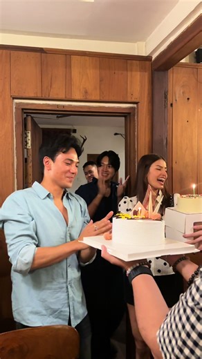 ချါလီအတွက် မွေးနေ့အံ့ဩမှု