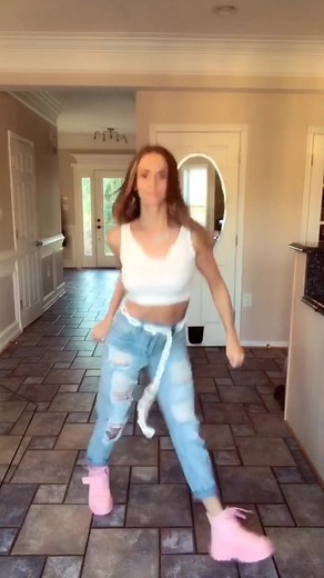 Learn the Electro Shuffle Dance with Gabby J David - Tutorial