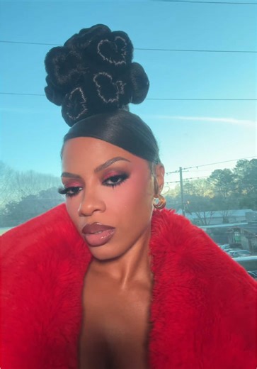 Stylish Heart Shaped Buns for 90s Updo Look