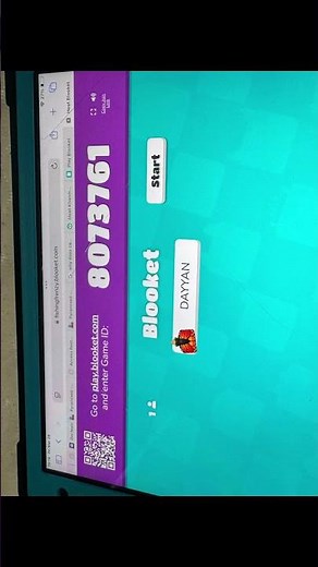 lets play blooket!!!(code 8073761) or game id