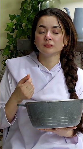 Who Remember this scene? 😟 #merehumsafar #shorts #haniaaamir