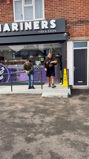 Jonny Adams on Instagram: "Guys fish Friday here’s a bargain at Mariners Mackworth in Derby 😋😋 #fish #fishandchips #chippy #fishandchipfriday #fishfriday"