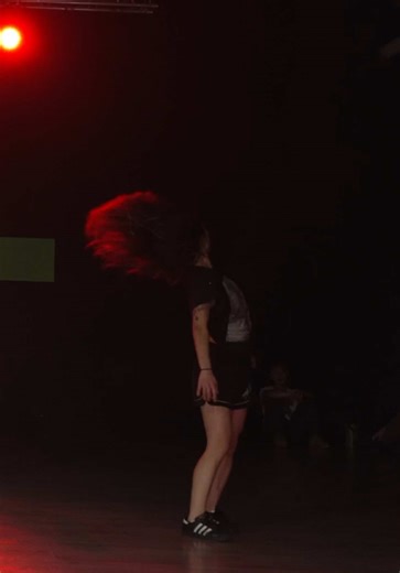 Whacking choreo by Kai Martinez and GBari 💕 Loved being a student in a Whacking class againnnnnn, always tryna grow in ALL WAYS 🌱✨ #oliviadean #waacking #whacking #choreography #danceclass