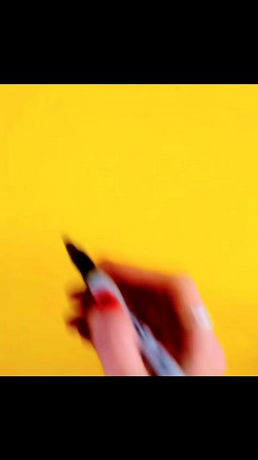 New to teaching ELLs?👩‍🏫 EL teaching strategies are not only beneficial to ELs, but to ALL kids. By making small changes in the ways we teach, we can make bigger waves in the success of our students! 🌊 MORE 💙 sentence frames for speaking and writing 💙 visuals 💙 building background before new content 💙 modeling before expecting independent work 💙 checking for comprehension LESS ❌ teacher talk with long, wordy lectures ❌ making assumptions about student comprehension ❌ cookie cutter lesson