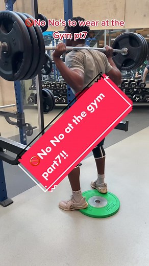 Share this with someonewho where watches in the gym #fyp #gymtok #gym #badfit #sound #viral #funny #squatting #cringe #popular #GetTheWChallenge