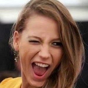 Serenay Sarikaya Boyfriend 2026: Dating History & Exes - CelebsCouples