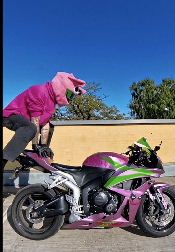 How to Practice Riding a Motorcycle Safely