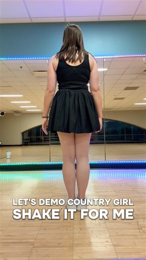 Calling Country Girl Shake It For Me #dance #countrymusic #linedance