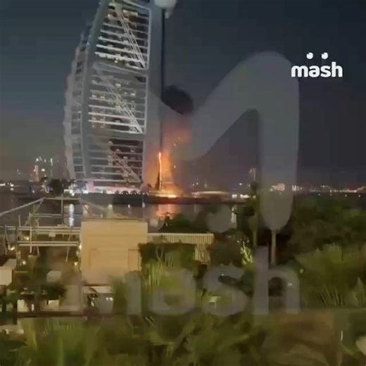 世界闻名的迪拜七星级帆船酒店被朗朗导弹袭击