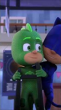 Gekko Masters the Pogo Dozer! | PJ Masks