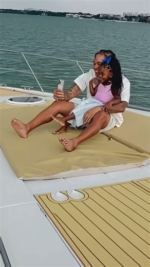 Daddy’s Girl 👧🏽♥️🤎🧸 Rotimi