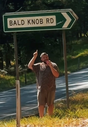 Explore Bald Knob Rd: Tiny Homes in Sunshine Coast Hinterland