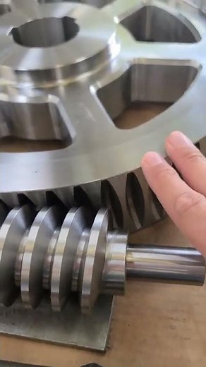 Roue et vis sans fin, Diamètre 456