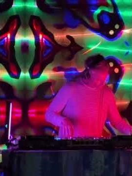 Liquid Lit: @Woodhouse 1-31-2026 w/ Tokyo Hot Tub