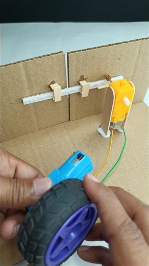 Automatic Door Lock Mechanism Using DC Motor #tech #diy #scienceproject