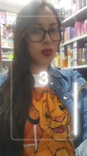 Angie: La Dulce Tentación en la Cancha de Basket