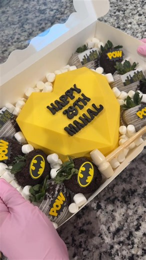 Create Delicious Batman-Themed Chocolate Treats
