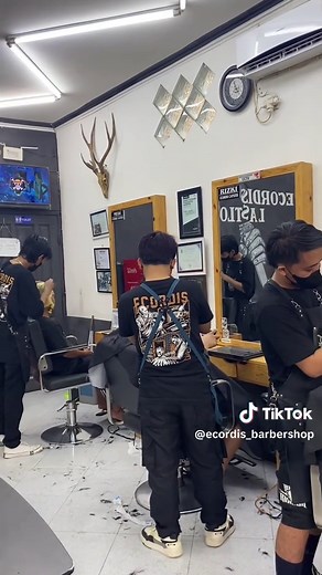 Happy New Year 2026: Fresh Haircuts and Stylish Hairstyles