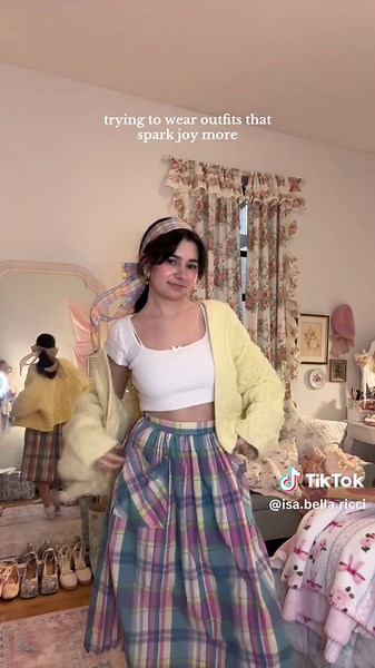 How to Style Cottagecore Outfits for Joyful Living