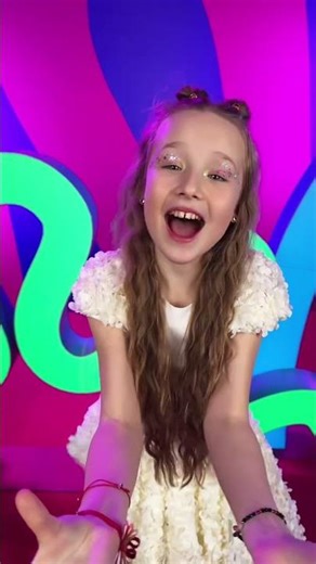 🌟 The 'Brightest Light' shines from Marianna Kłos as she performs her #JESC2025 song for Poland 🇵🇱