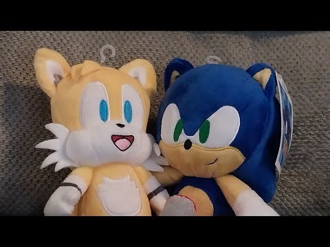 Kidrobot Sonic Plush unboxing