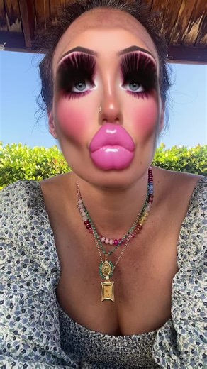 I’m a princess!#princess #creatorsearchinsights #viral