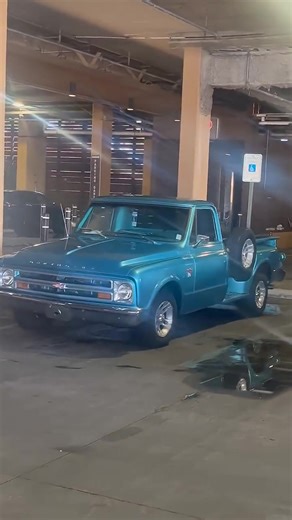Chevy C10 Stepside