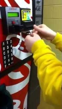 How to hack a vending machine!!!