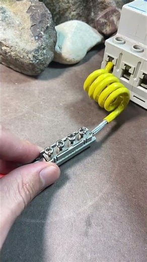 Quick splicing method for copper and aluminum wires