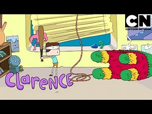 Una fiesta de pijamas con una piñata inesperada | Clarence LA | Cartoon Network