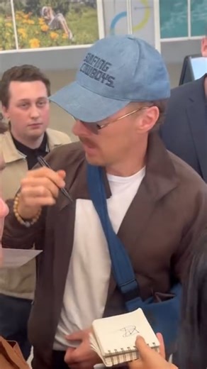 Benedict Cumberbatch Fan Page on Instagram: "⭐️Newly posted old video⭐️ Cutie signing autographs even though it's a bit difficult, isn't he the sweetest 🥹🫠💕 📽 From hristo mogilanski 💕 📽 Benedict, Circa 18th May 2025 * * * * * * * * * * Tags (ignore) #cumberbatch #benedictcumberbatch #cannes #cumbercollective #wesanderson #new #newmovie #thephoenicianscheme #premiere #scarlettjohansson #tomhanks #ethanhawke #movie #film #english #hollywood #whattowa